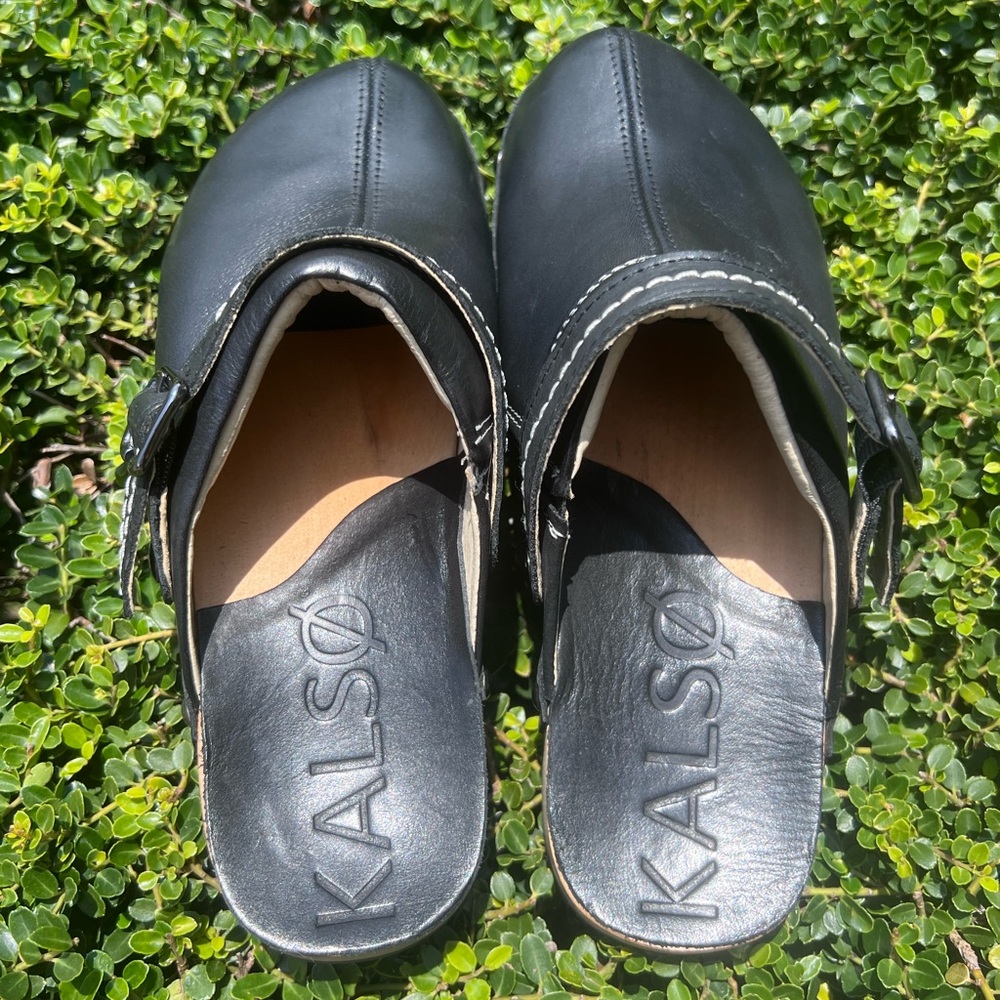 Kalso Earth Shanti Black Leather & Wood Slip Clogs Mules Negative Heel Sz 7 NWOB - Picture 6 of 13
